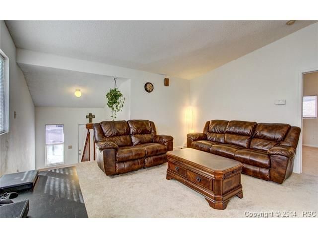 4870 Hennings Dr, Colorado Springs, CO 80911