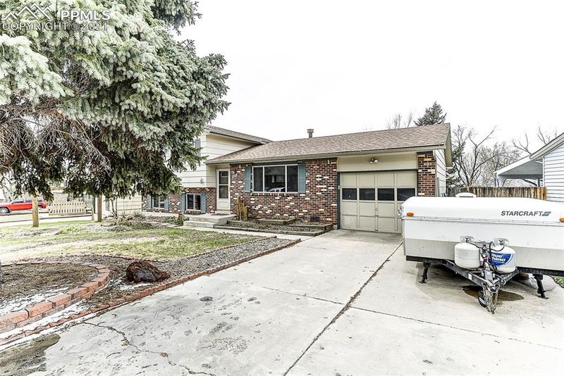 4871 S Splendid Cir, Colorado Springs, CO 80917