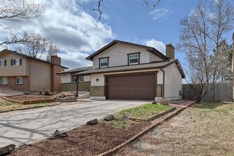 4873 Escapardo Way, Colorado Springs, CO 80917