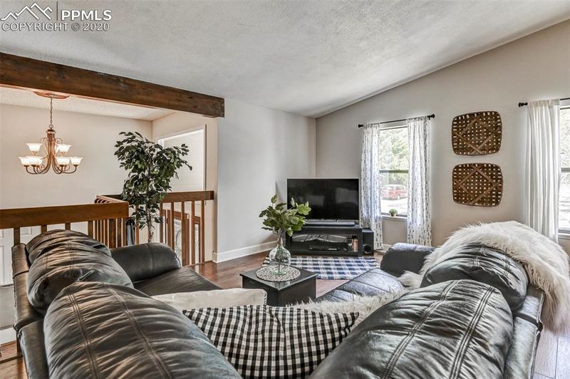 4875 W Old Farm Cir, Colorado Springs, CO 80917