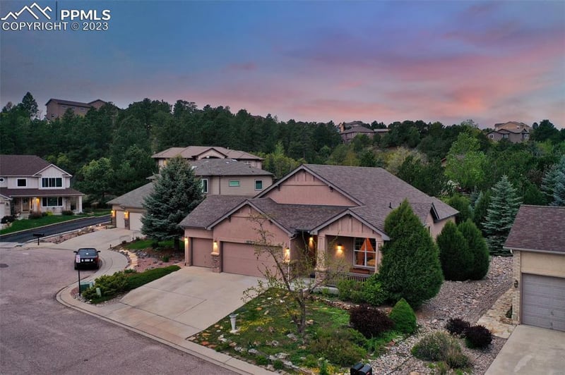 4876 Hillsdale Ct, Colorado Springs, CO 80918