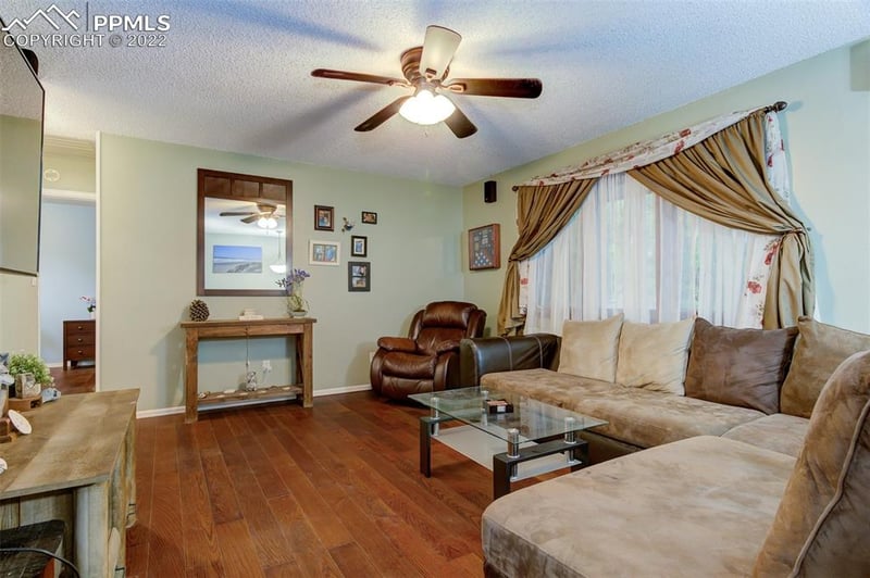 4878 Wandering Cir, Colorado Springs, CO 80917