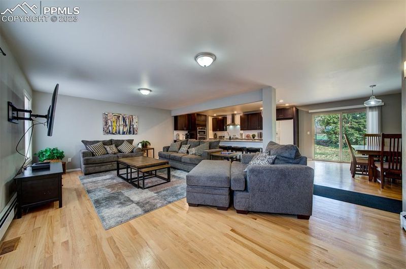 4895 Topaz Dr, Colorado Springs, CO 80918