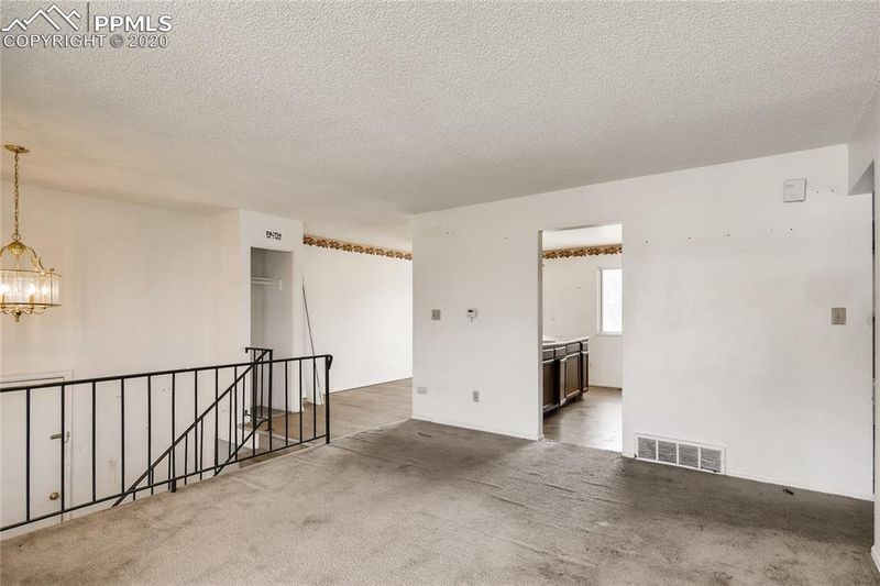 4903 S Eldon Dr, Colorado Springs, CO 80916