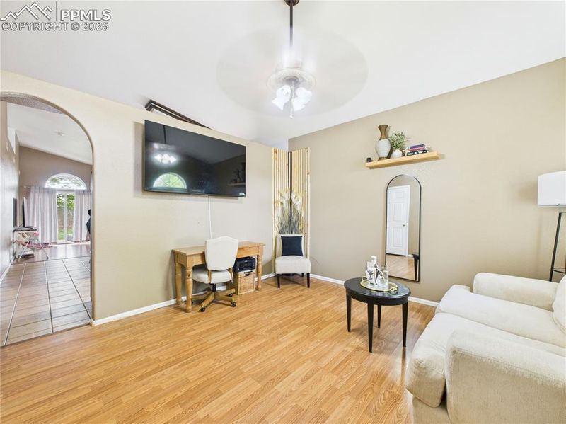 4907 Briarcrest Dr, Pueblo, CO 81005