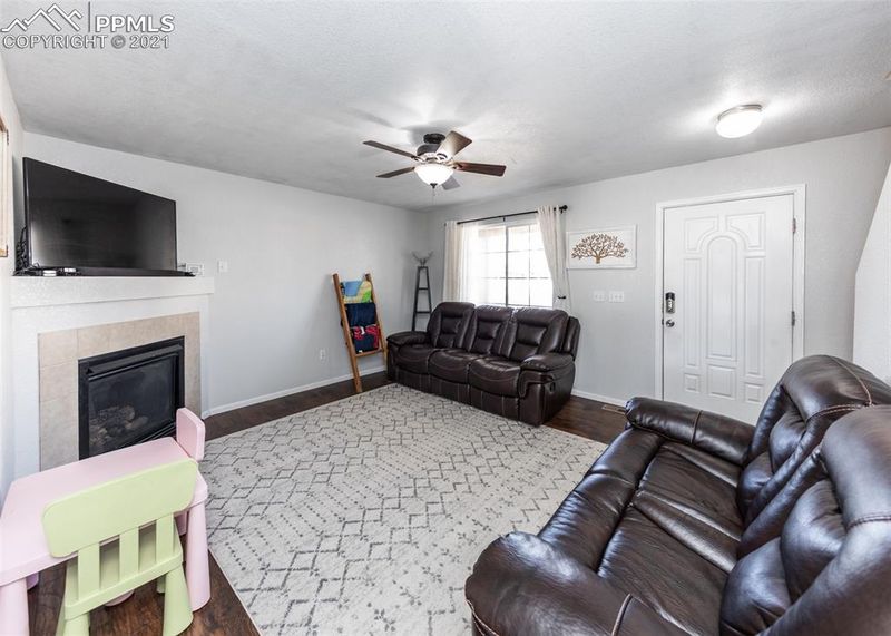 4911 Rusty Nail Point, Colorado Springs, CO 80916