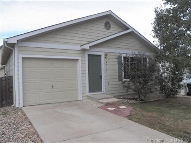 4912 Pioneer Rd, Pueblo, CO 81008