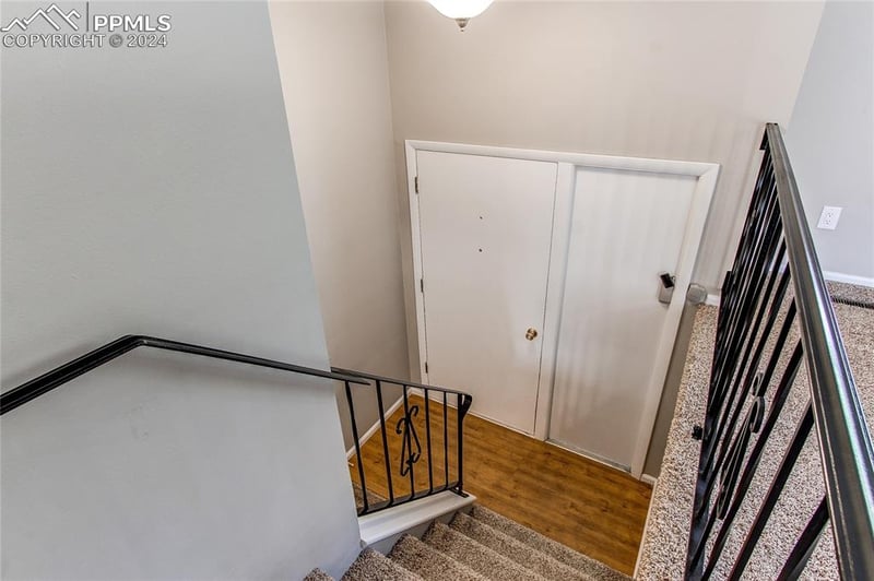 4915 Crestwood Dr, Colorado Springs, CO 80918