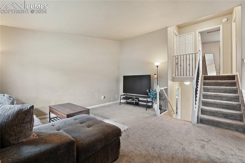 4915 Hunters Rn, Colorado Springs, CO 80911