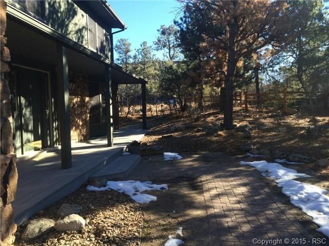 4921 W Cliff Point Cir, Colorado Springs, CO 80919
