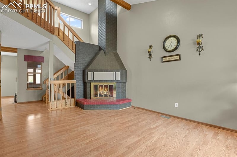 4923 Daybreak Cir, Colorado Springs, CO 80917