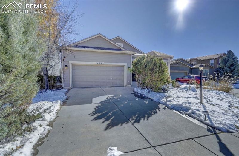 4923 Rabbit Mountain Ct, Colorado Springs, CO 80924
