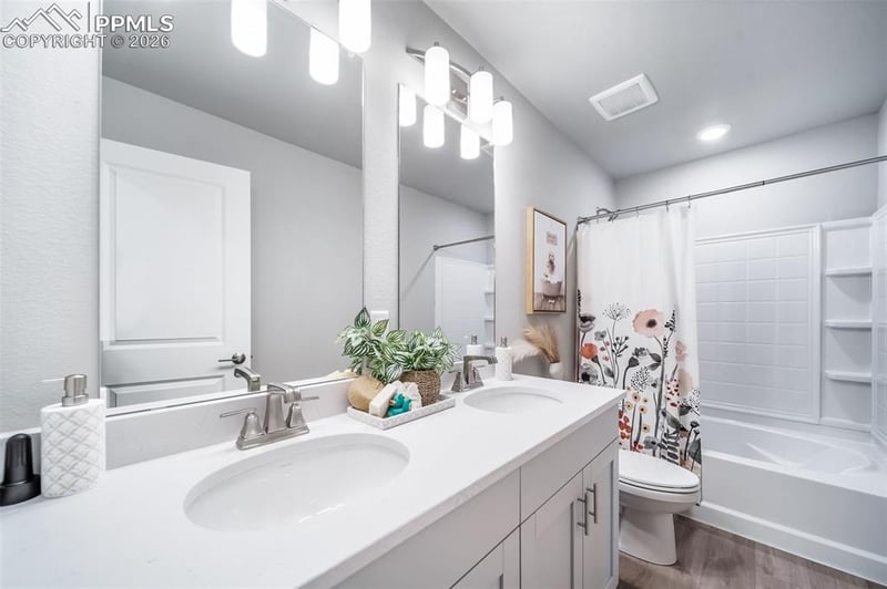 4927 Eddleman Ct, Colorado Springs, CO 80925