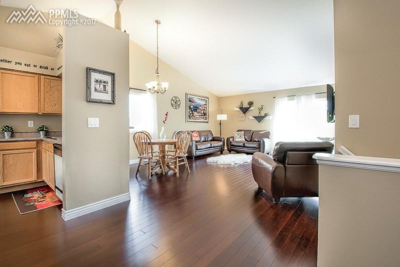 4930 Dry Stone Dr, Colorado Springs, CO 80923