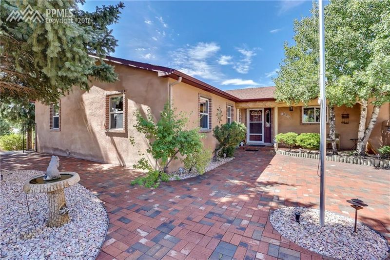 4930 Sapphire Dr, Colorado Springs, CO 80918