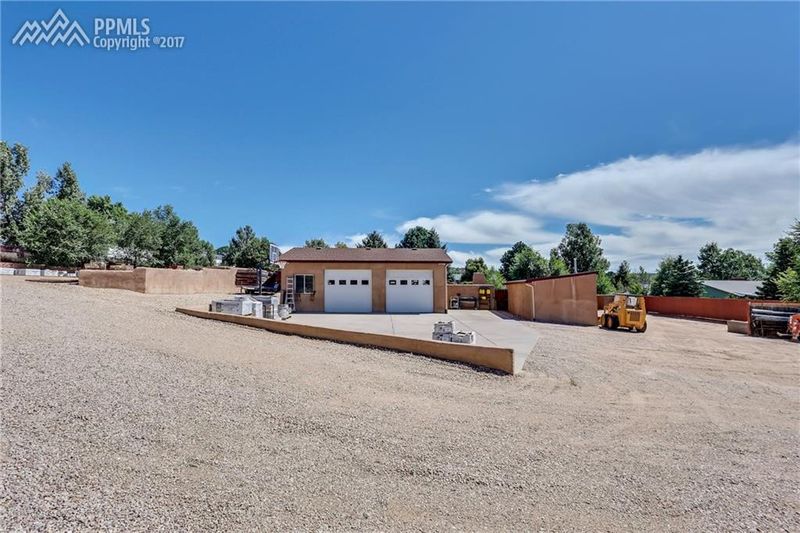 4930 Sapphire Dr, Colorado Springs, CO 80918
