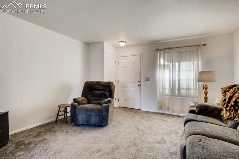 4932 Leland Point, Colorado Springs, CO 80916