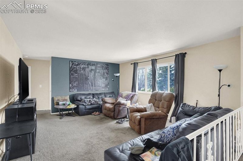 4935 Wagon Master Dr, Colorado Springs, CO 80917