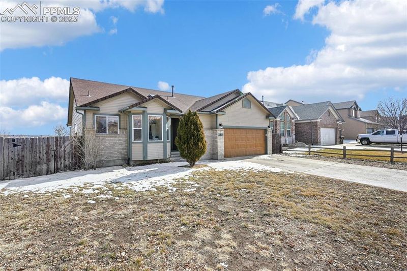 4941 Sebring Dr, Colorado Springs, CO 80911