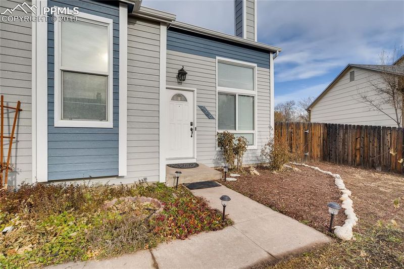 4946 Joseph Dr, Colorado Springs, CO 80916