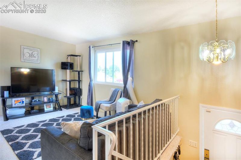 4955 Ivor Dr, Colorado Springs, CO 80916