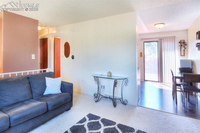 4955 Ivor Dr, Colorado Springs, CO 80916