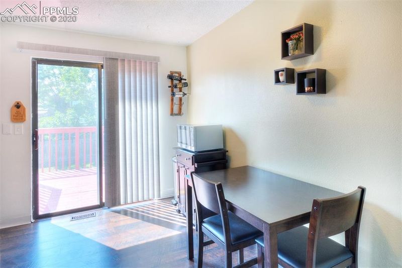 4955 Ivor Dr, Colorado Springs, CO 80916
