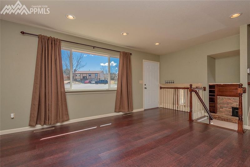 4956 Bluestem Dr, Colorado Springs, CO 80917