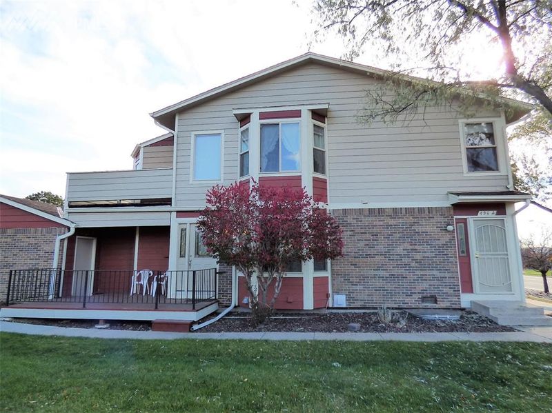 496 W Rockrimmon Blvd #B, Colorado Springs, CO 80919