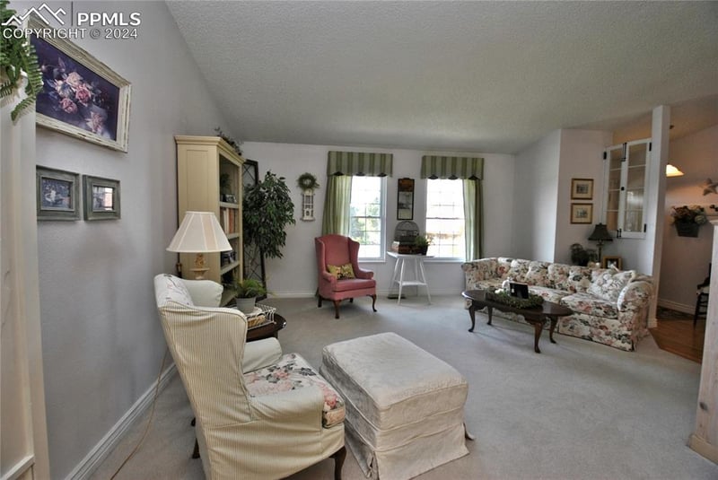 4960 Country Brook Ct, Colorado Springs, CO 80917