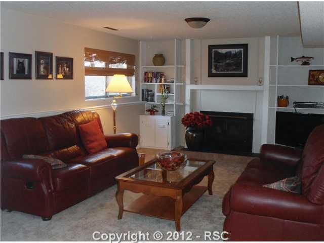 4965 Escapardo Way, Colorado Springs, CO 80917