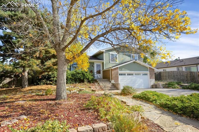 4972 Webb Dr, Colorado Springs, CO 80916