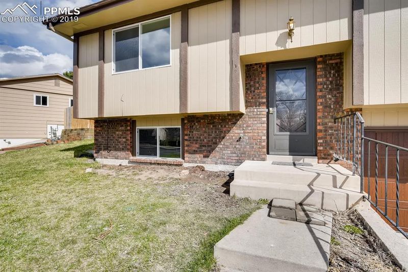 4975 Bluestem Dr, Colorado Springs, CO 80917