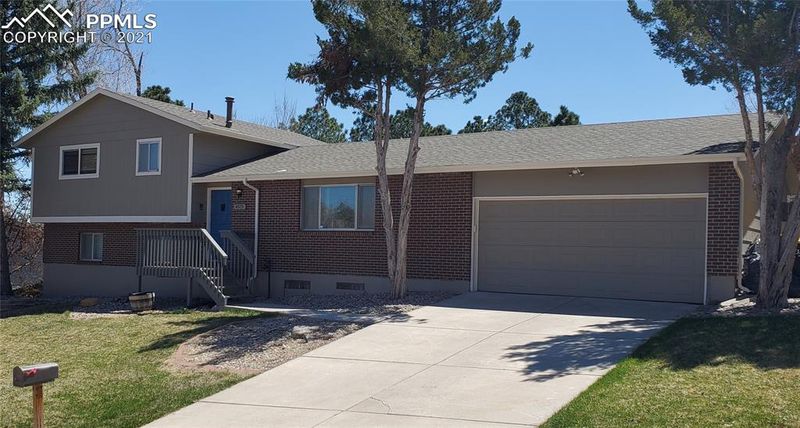 4975 Brown Valley Ln, Colorado Springs, CO 80918