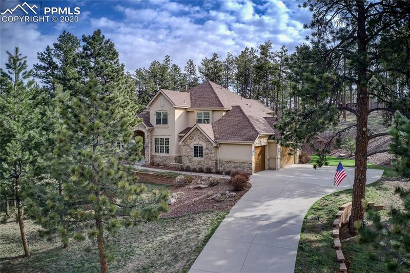 4975 Crow Dr, Larkspur, CO 80118