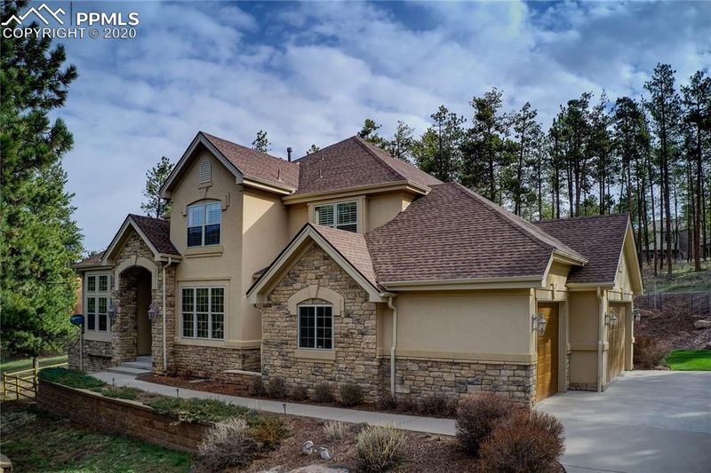 4975 Crow Dr, Larkspur, CO 80118