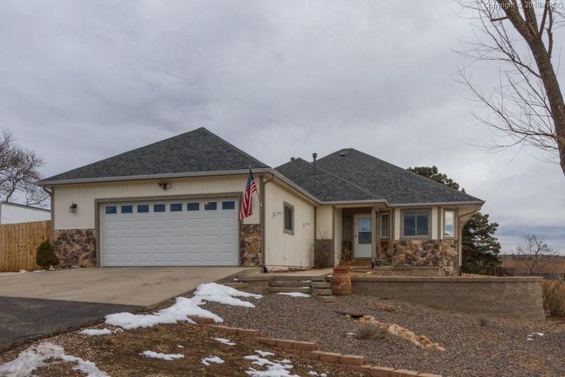 4975 Sapphire Dr, Colorado Springs, CO 80918