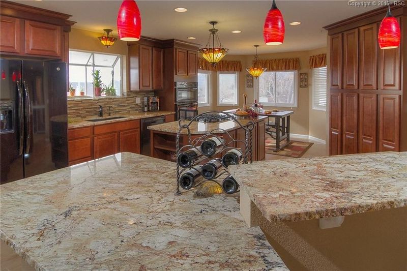 4975 Sapphire Dr, Colorado Springs, CO 80918