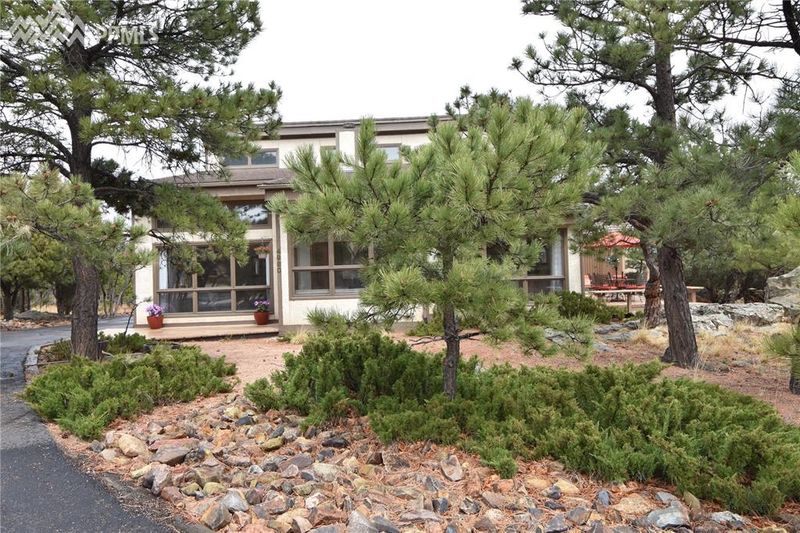 4980 E Cliff Point Cir, Colorado Springs, CO 80919