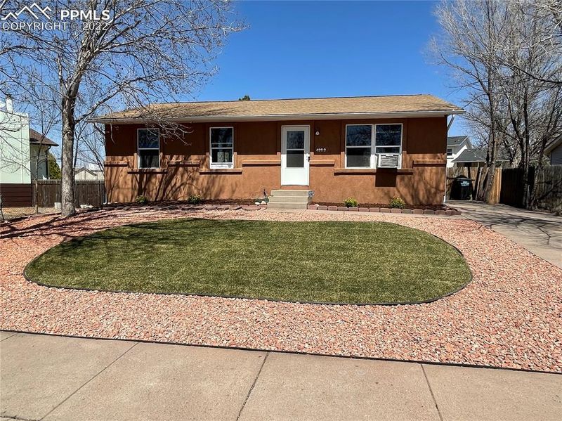 4980 Dewar Dr, Colorado Springs, CO 80916
