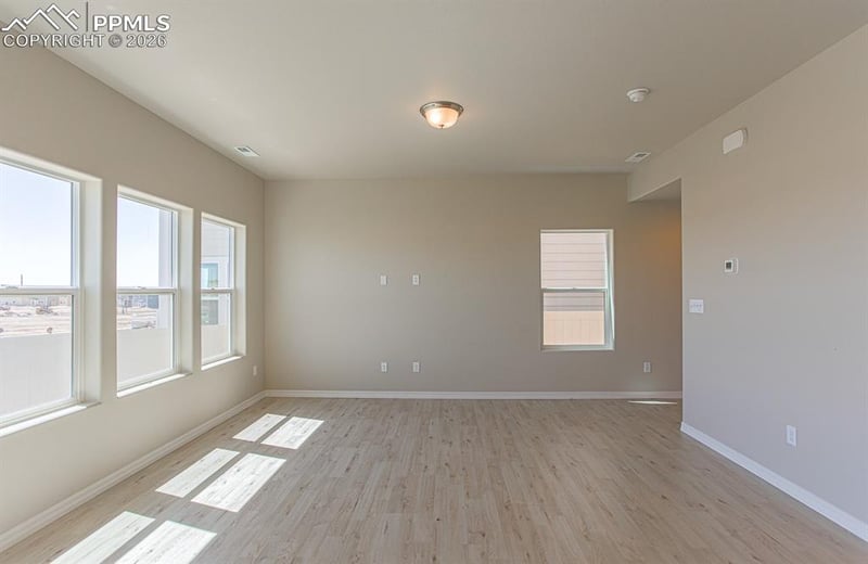 4984 Deer Haven Vw, Colorado Springs, CO 80911