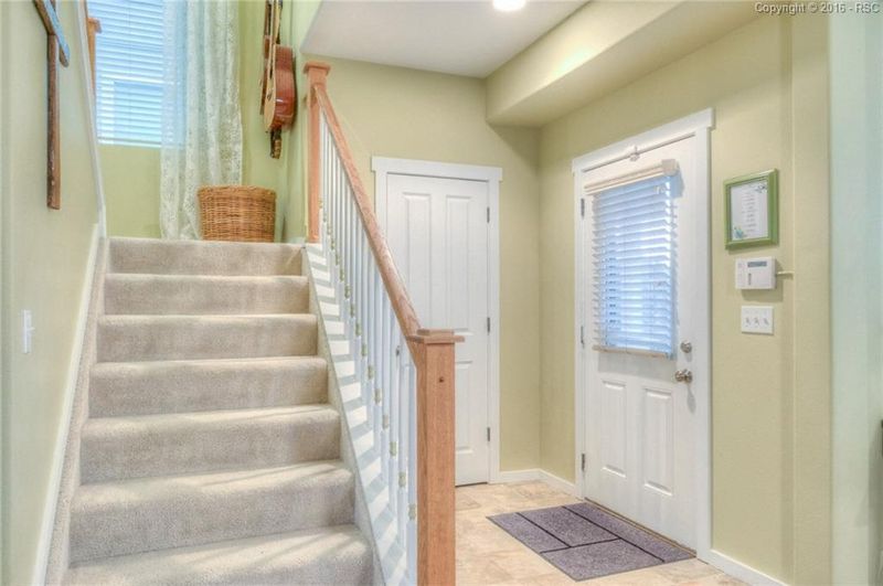 4990 Dovetail Ln, Colorado Springs, CO 80916