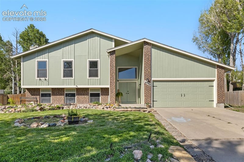 4990 Wood Brook Ct, Colorado Springs, CO 80917