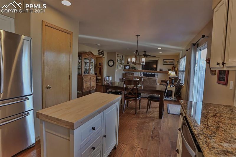 4995 Squirreltail Dr, Colorado Springs, CO 80920