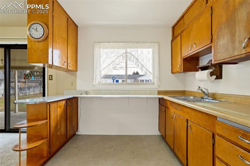 50 Macnaughton Rd, Pueblo, CO 81001