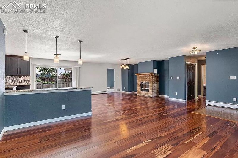 50 Posada Dr, Pueblo, CO 81005