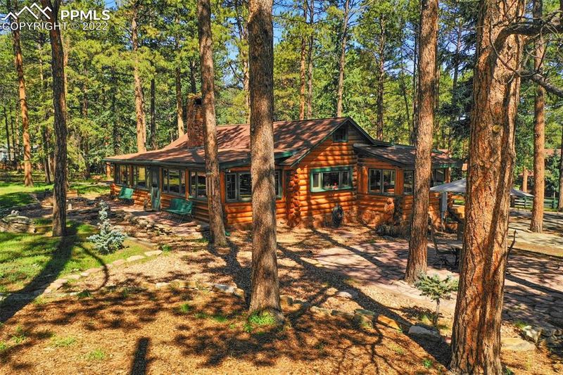 500 W Bowman Ave, Woodland Park, CO 80863