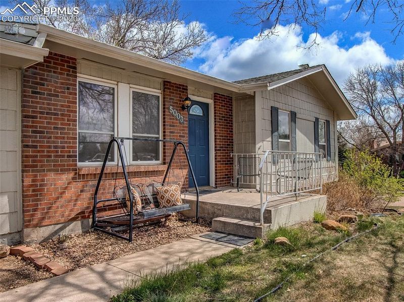 5003 Picket Dr, Colorado Springs, CO 80918