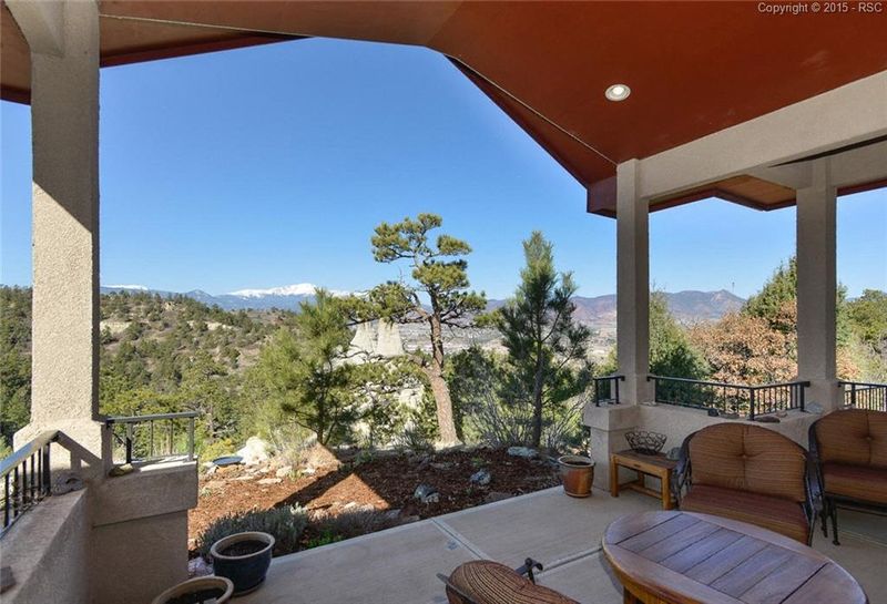5004 Stonehill Rd, Colorado Springs, CO 80918