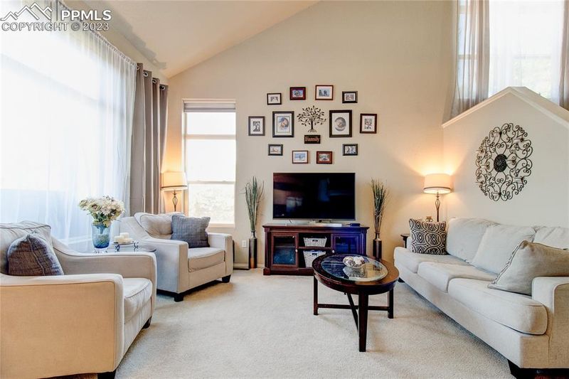5005 Hawk Meadow Dr, Colorado Springs, CO 80916